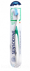 Sensodyne Зубная щетка Multicare