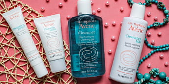 Подарки для серии Avene Cleanence и скидка на защиту от солнца Подарки для серии Avene Cleanence и скидка на защиту от солнца
