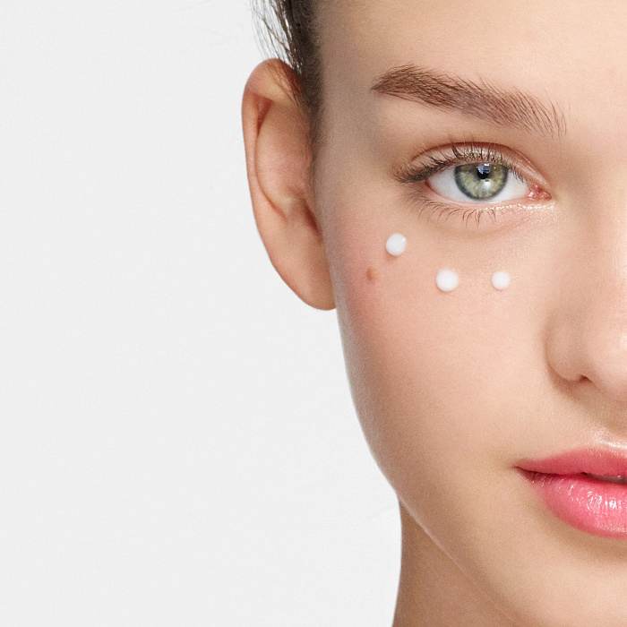 Vichy Mineral 89 Уход восстанавливающий и укрепляющий для кожи вокруг глаз 15 мл