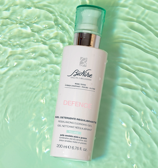 BioNike Балансирующий очищающий гель для лица DEFENCE rebalancing cleansing gel, 200 мл