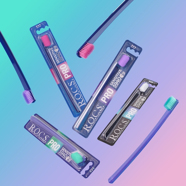 R.O.C.S. Зубная щетка "PRO SENSITIVE" (мягкая)