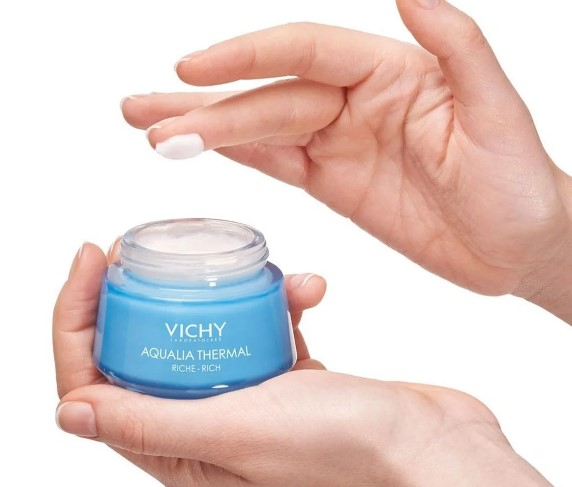 Vichy Крем увлажняющий насыщенный для сухой и очень сухой кожи "AQUALIA THERMAL" 50 мл