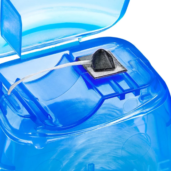 Revyline Зубная нить вощеная, мятная (6022)